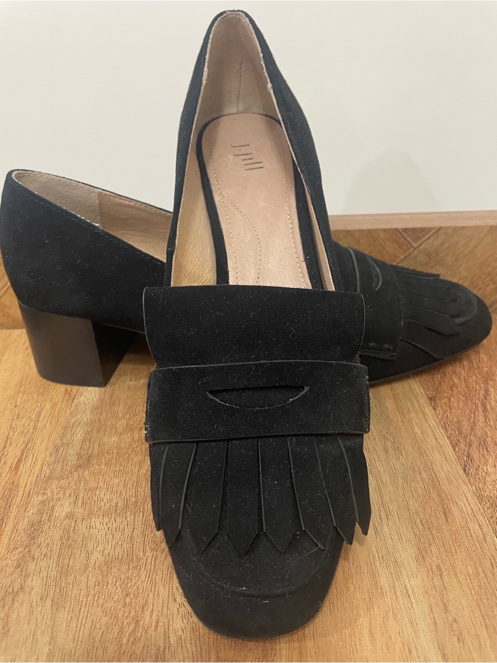 🍂 8.5 J. Jill Juliette Black
Suede Leather Kiltie Block
Mid Heel Pumps